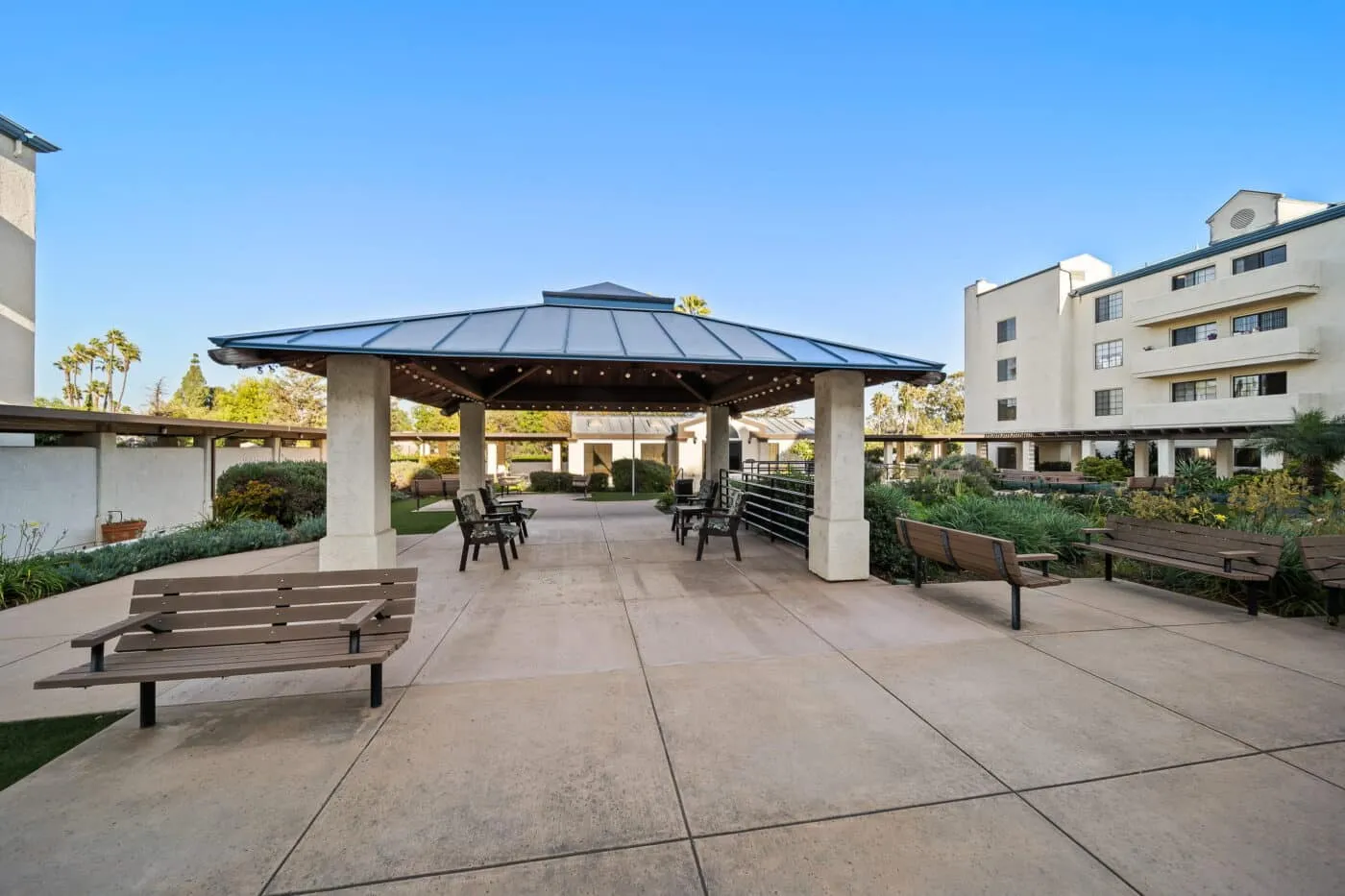 Westmont of Chico-Compass Rose — photo 34