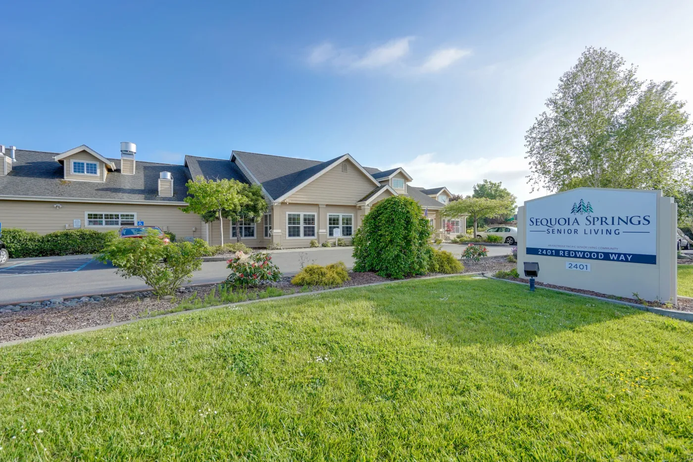 Sequoia Springs Senior Living Community — photo 9