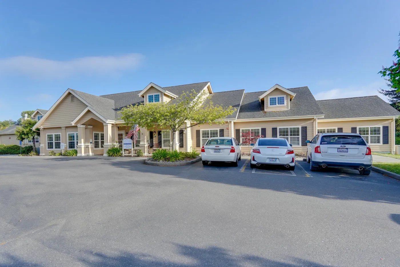 Sequoia Springs Senior Living Community — photo 14
