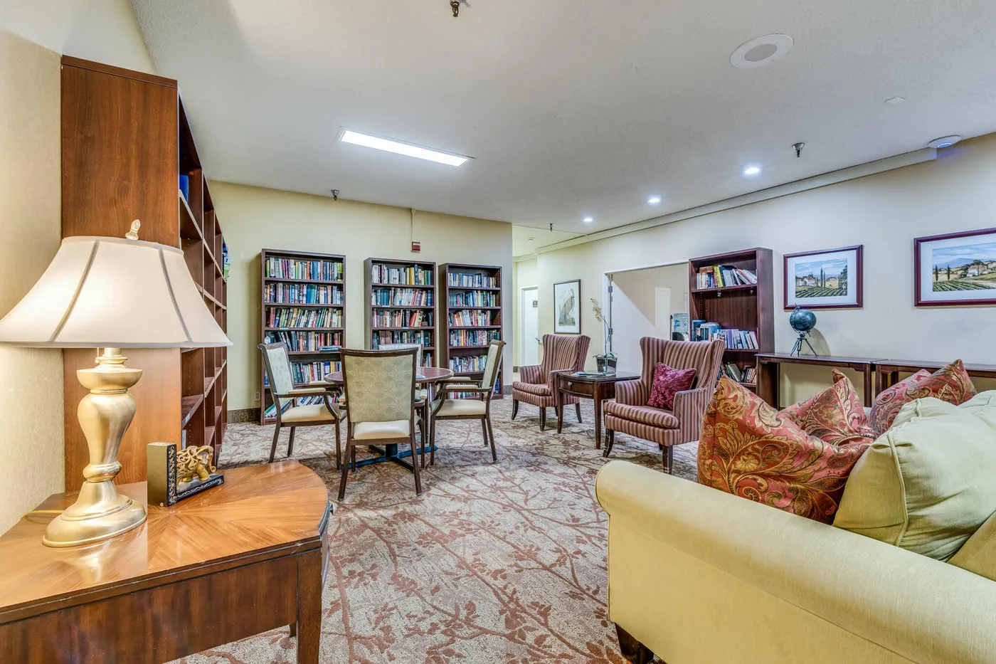 Magnolia Manor — photo 20