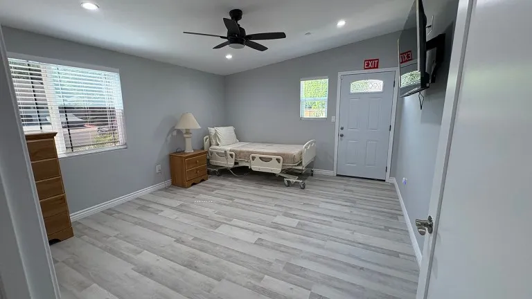 Brickstone Manor — photo 18