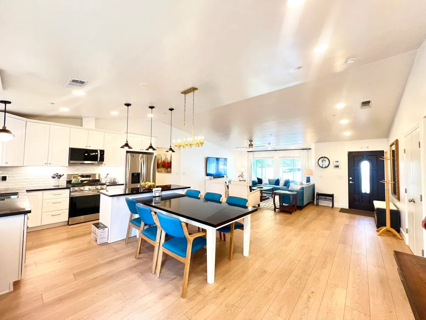 Golden Groves Residential Care Llc — photo 10