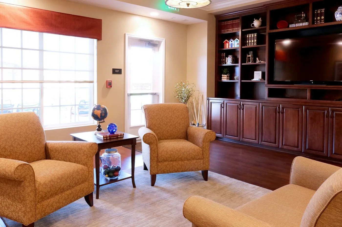 European Christian Home — photo 10