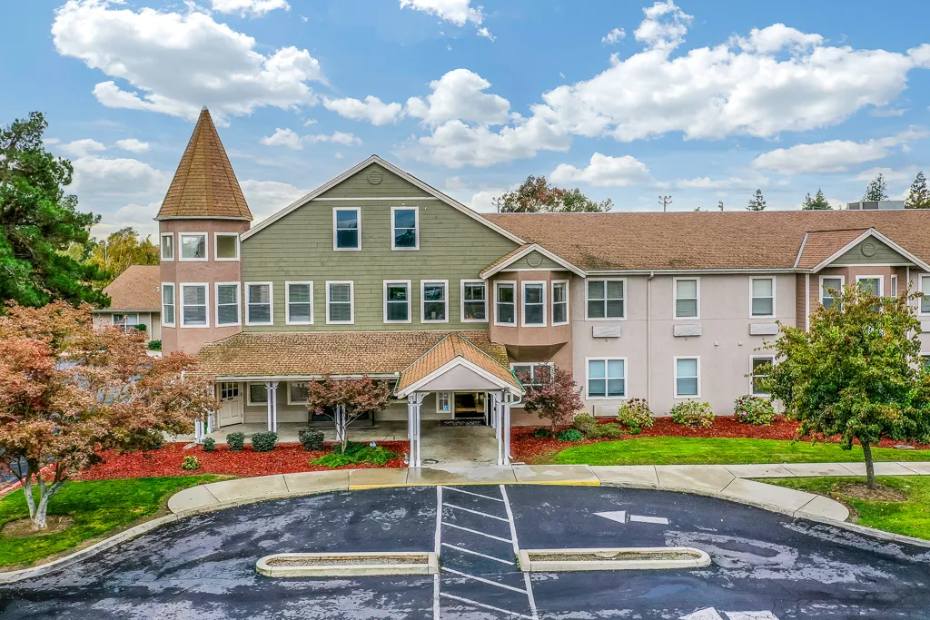 Pacifica Senior Living Merced — photo 9