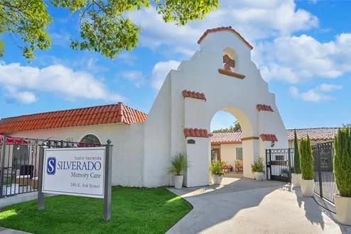 Silverado Senior Living-Tustin Hacienda — photo 7