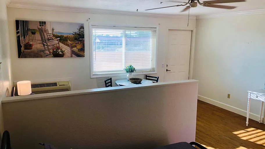 Desert Cove Assisted Living — photo 9