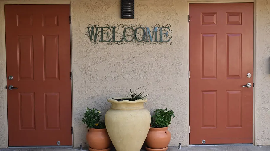 Desert Cove Assisted Living — photo 10