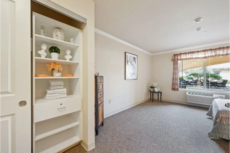 Caleo Bay Alzheimer'S Special Care Center — photo 9