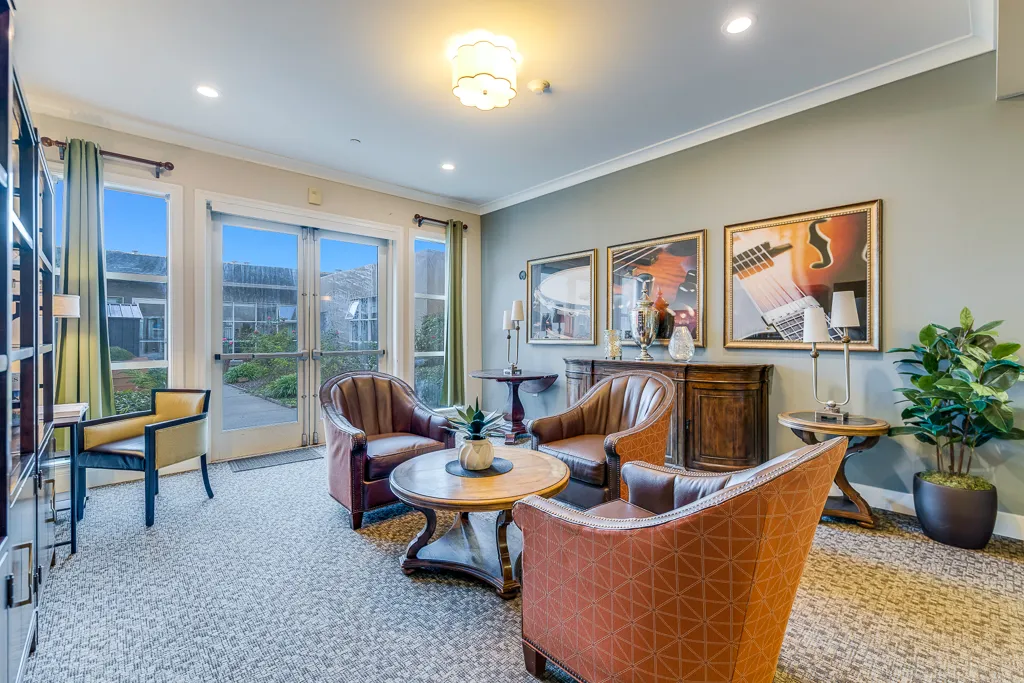 Mission Villa Senior Living — photo 6