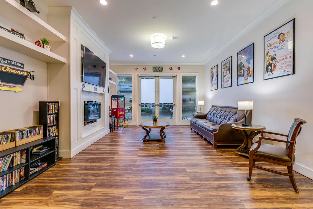 Mission Villa Senior Living — photo 7
