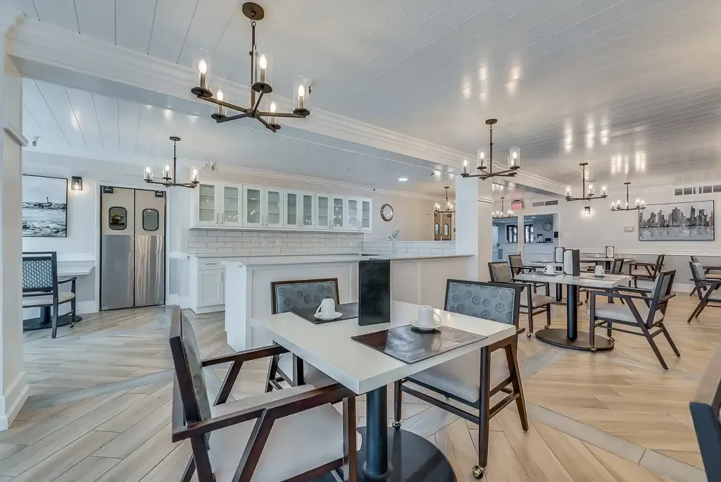 Serra Highlands Senior Living — photo 10