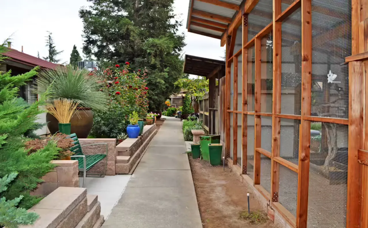 Valley Pines — photo 16