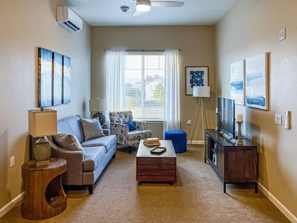 Loma Clara Senior Living — photo 13