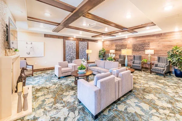 Loma Clara Senior Living — photo 19