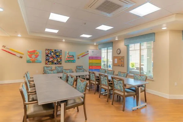Loma Clara Senior Living — photo 30